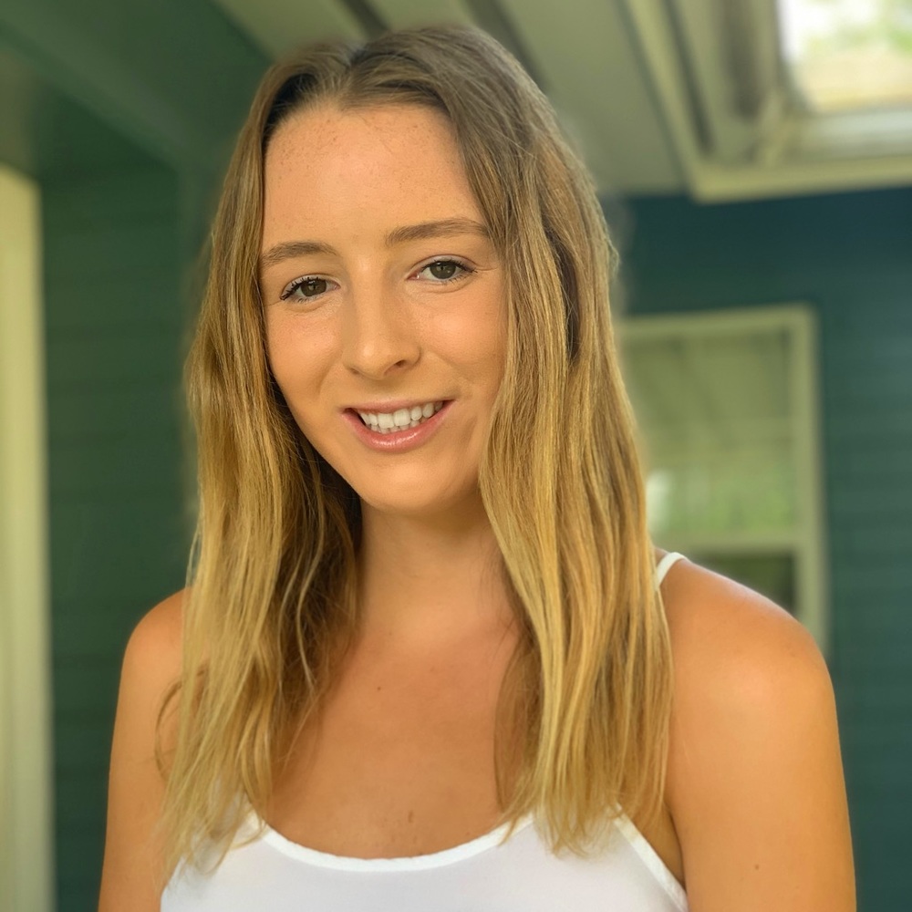 Meet your Posher, Carrie